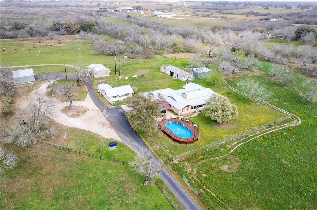 Kenedy, Karnes County, TX Farms and Ranches, House for sale Property ID