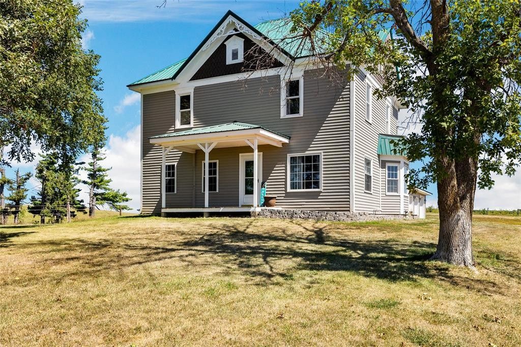 Clarence, Cedar County, IA House for sale Property ID 418164379