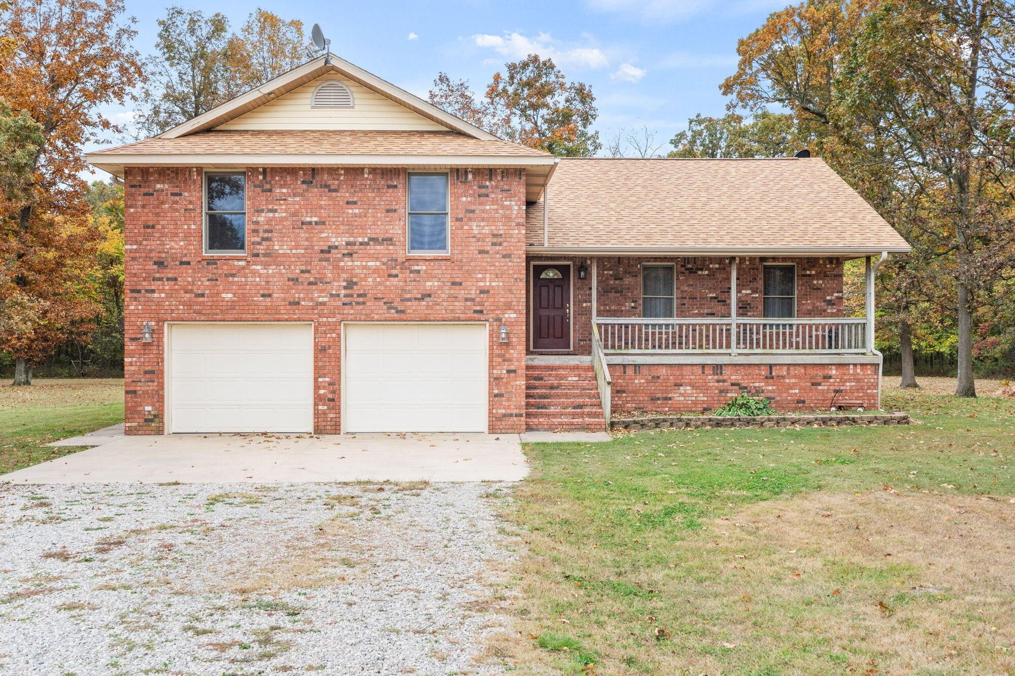 Aurora, Lawrence County, MO House for sale Property ID 418174199