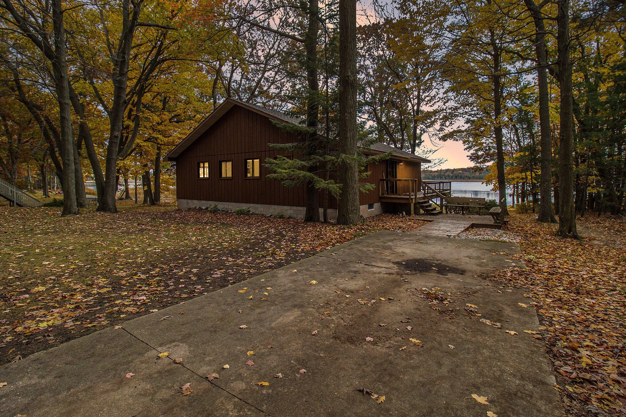 Manistee, Manistee County, MI Lakefront Property, Waterfront Property