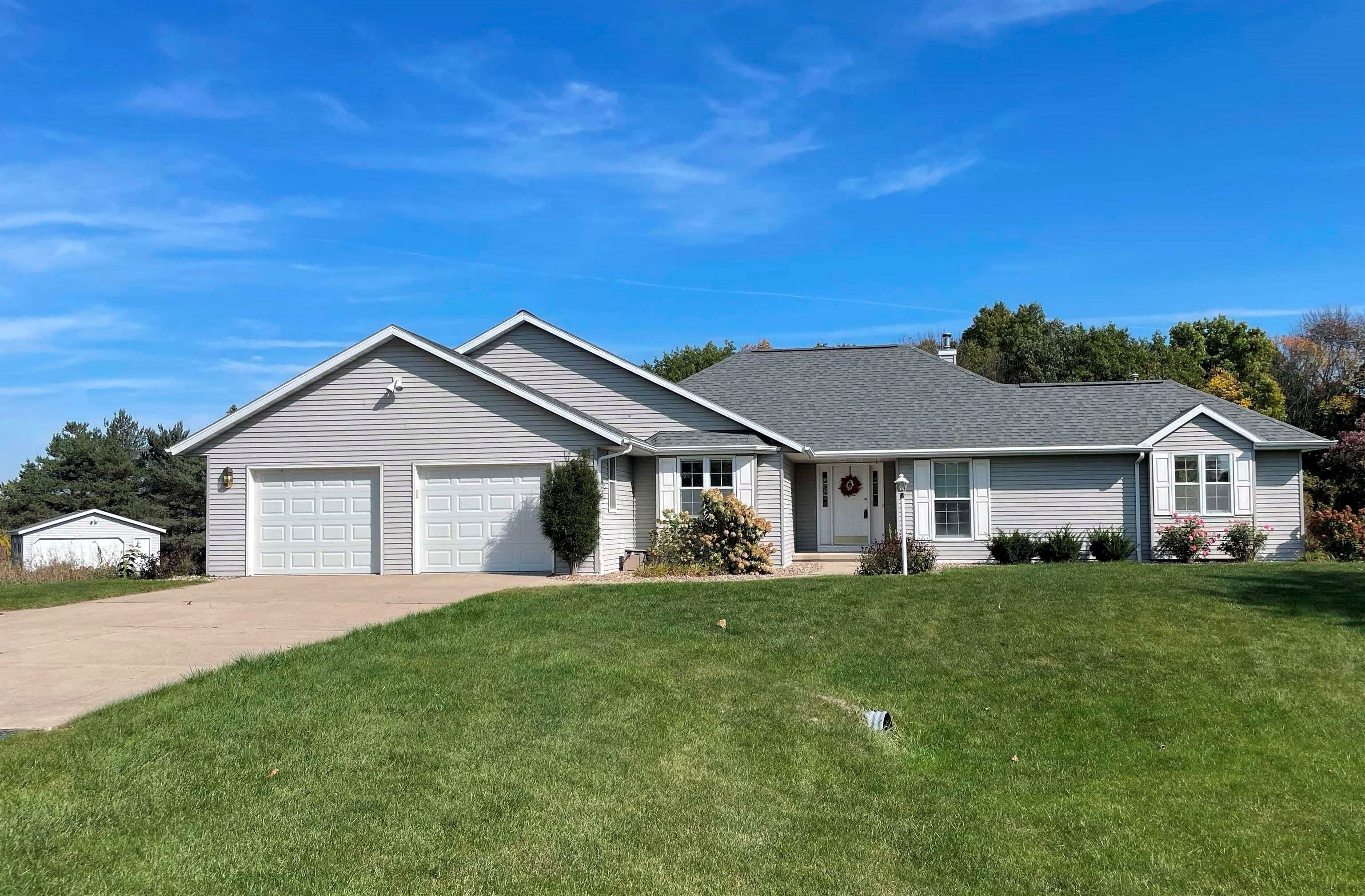 Green Bay, Brown County, WI House for sale Property ID 417896778