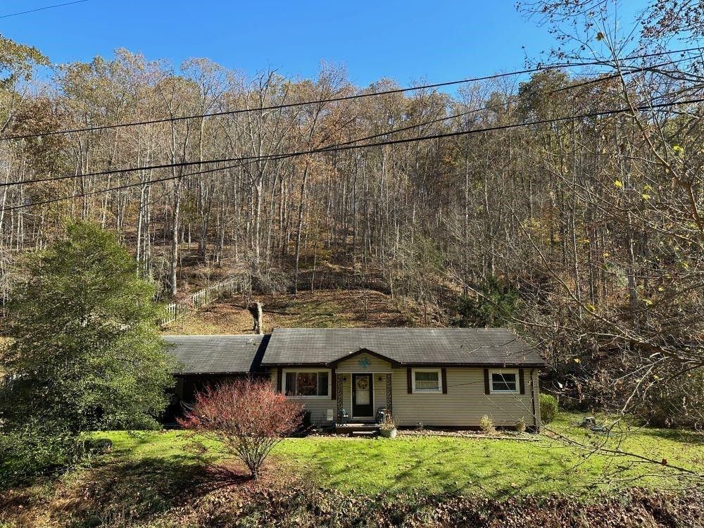 Lavalette, Wayne County, WV House for sale Property ID 418204324