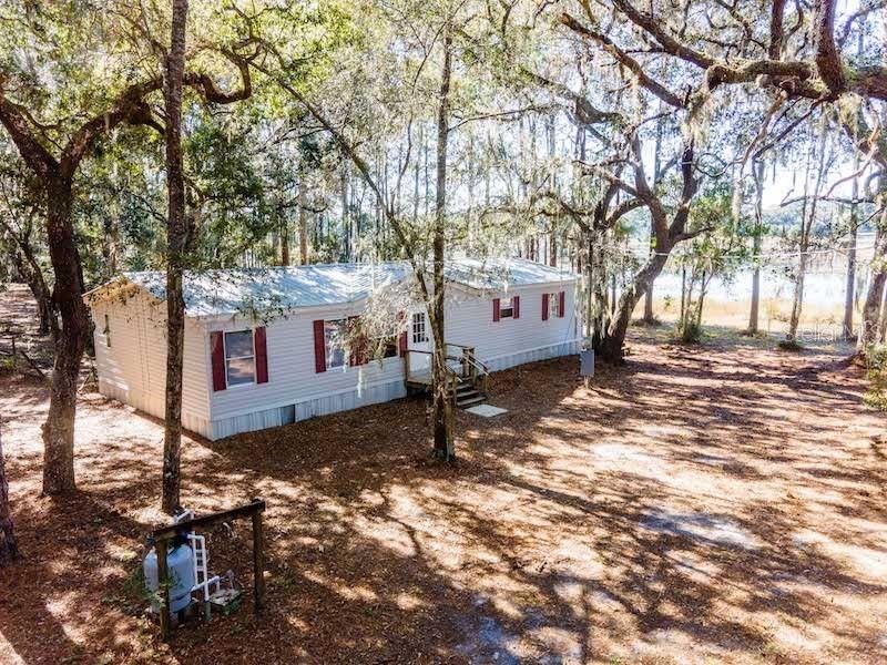 Fort Mc Coy, Marion County, FL Lakefront Property, Waterfront Property, House for sale Property