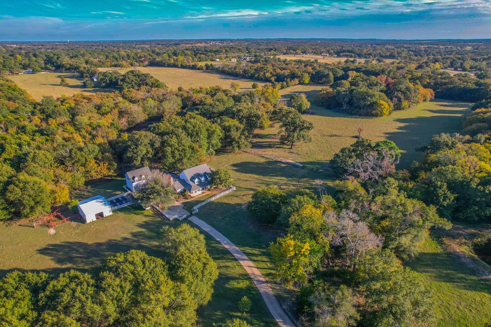 4138 VZ CR 2144, Wills Point, TX 75169 MLS Country Retreat With