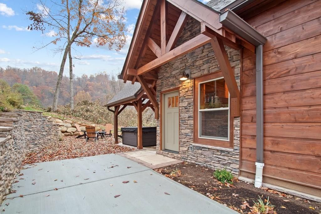 Gatlinburg, Sevier County, TN House for sale Property ID 417403171