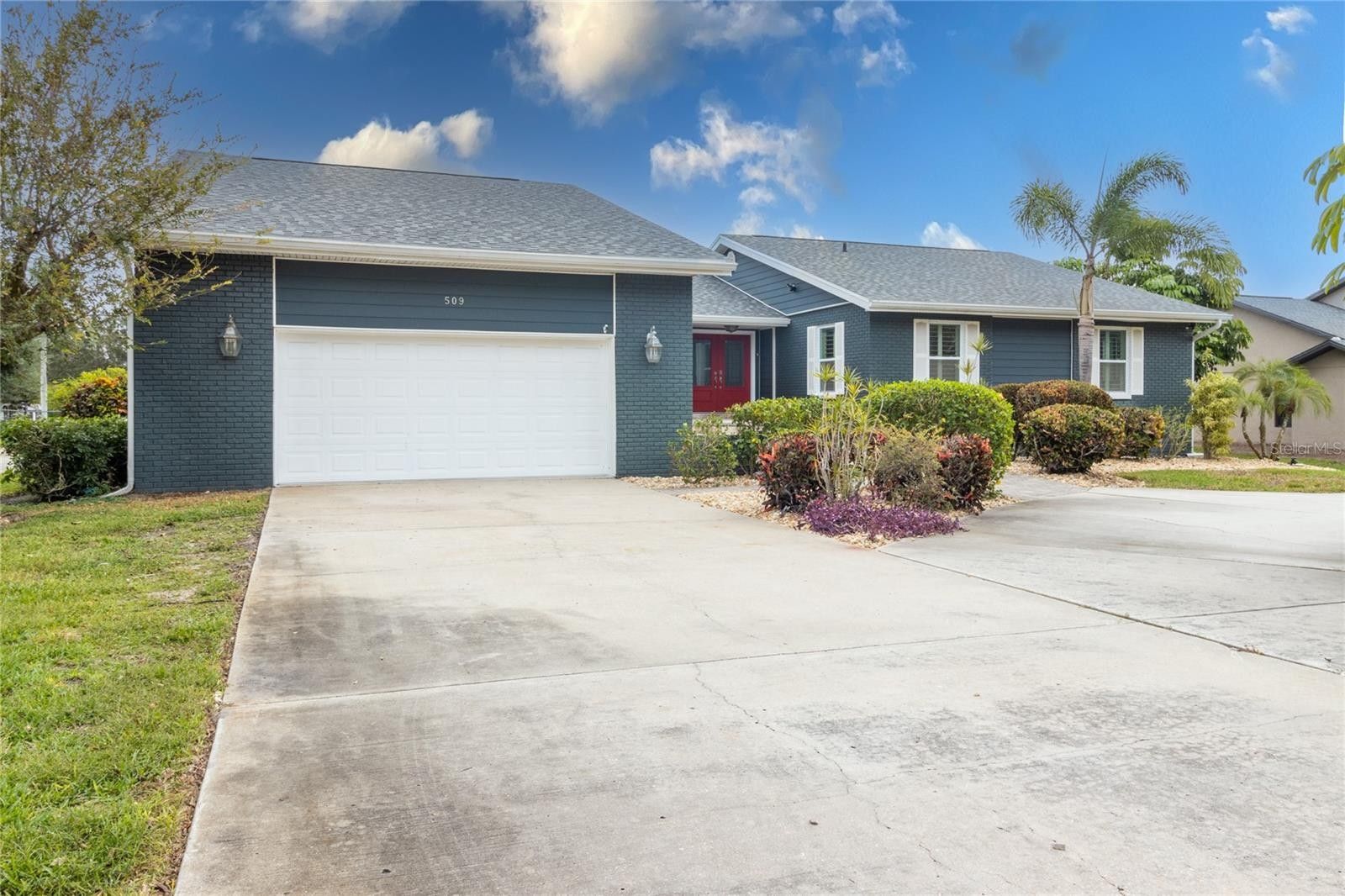 Bradenton, Manatee County, FL Lakefront Property, Waterfront Property