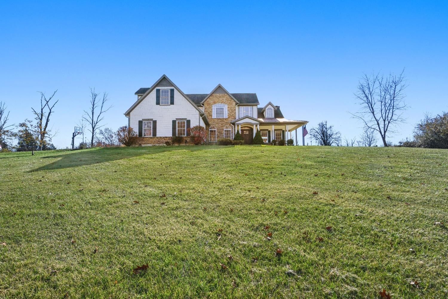 Lawrenceburg, Dearborn County, IN House for sale Property ID 418314358