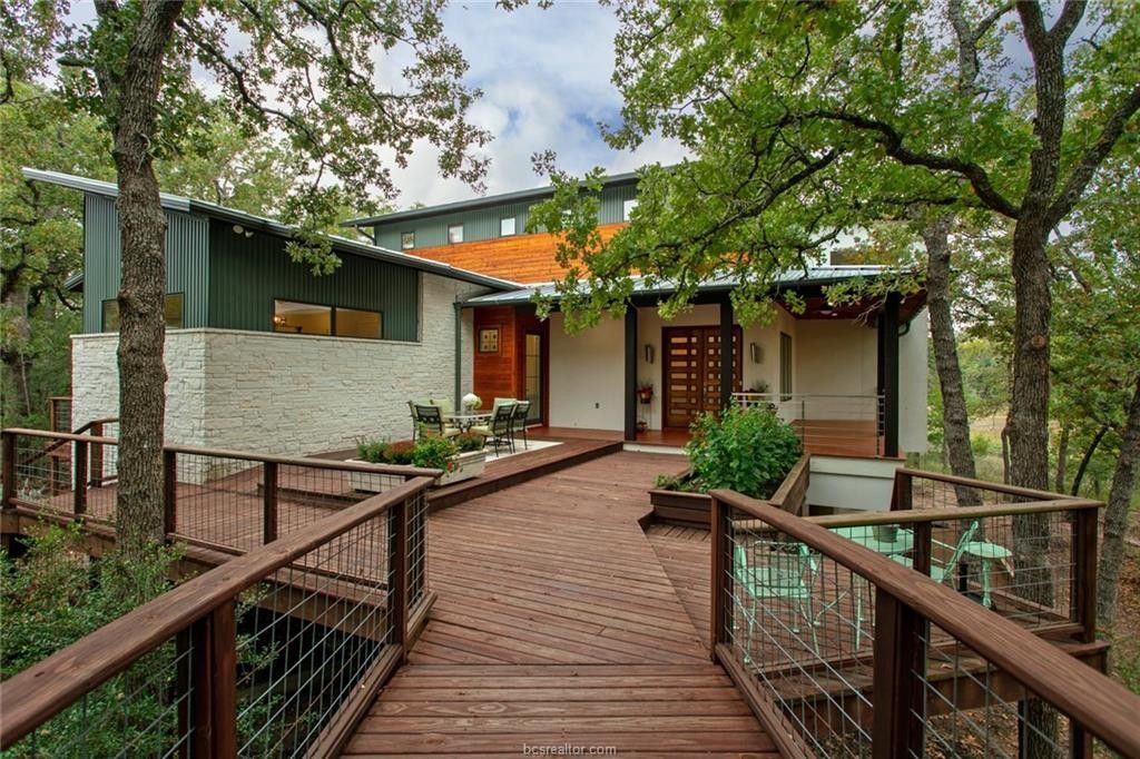 College Station, Brazos County, TX Lakefront Property, Waterfront