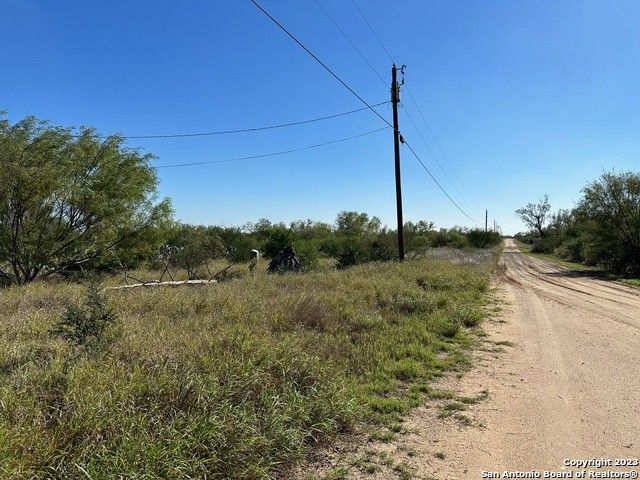 Carrizo Springs, Dimmit County, TX Undeveloped Land for sale Property