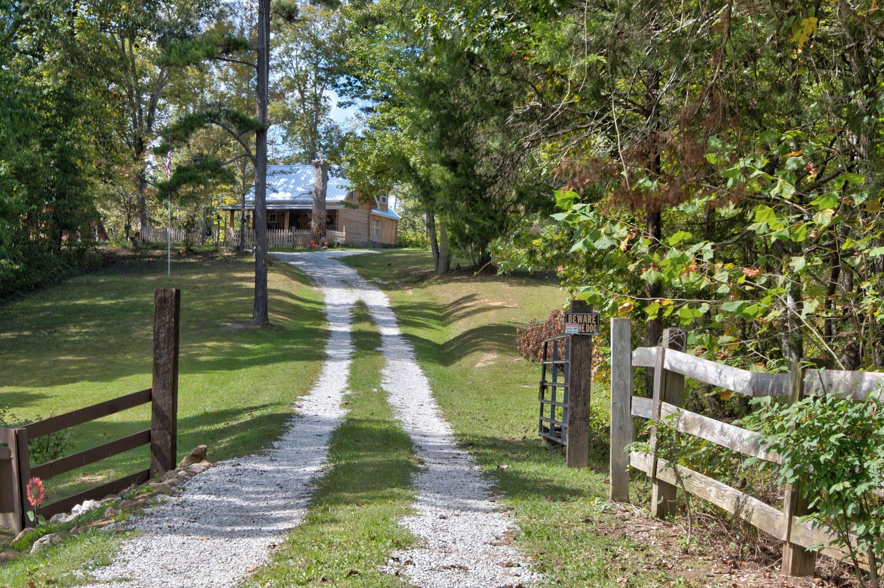 Beattyville, Lee County, KY House for sale Property ID 418371639