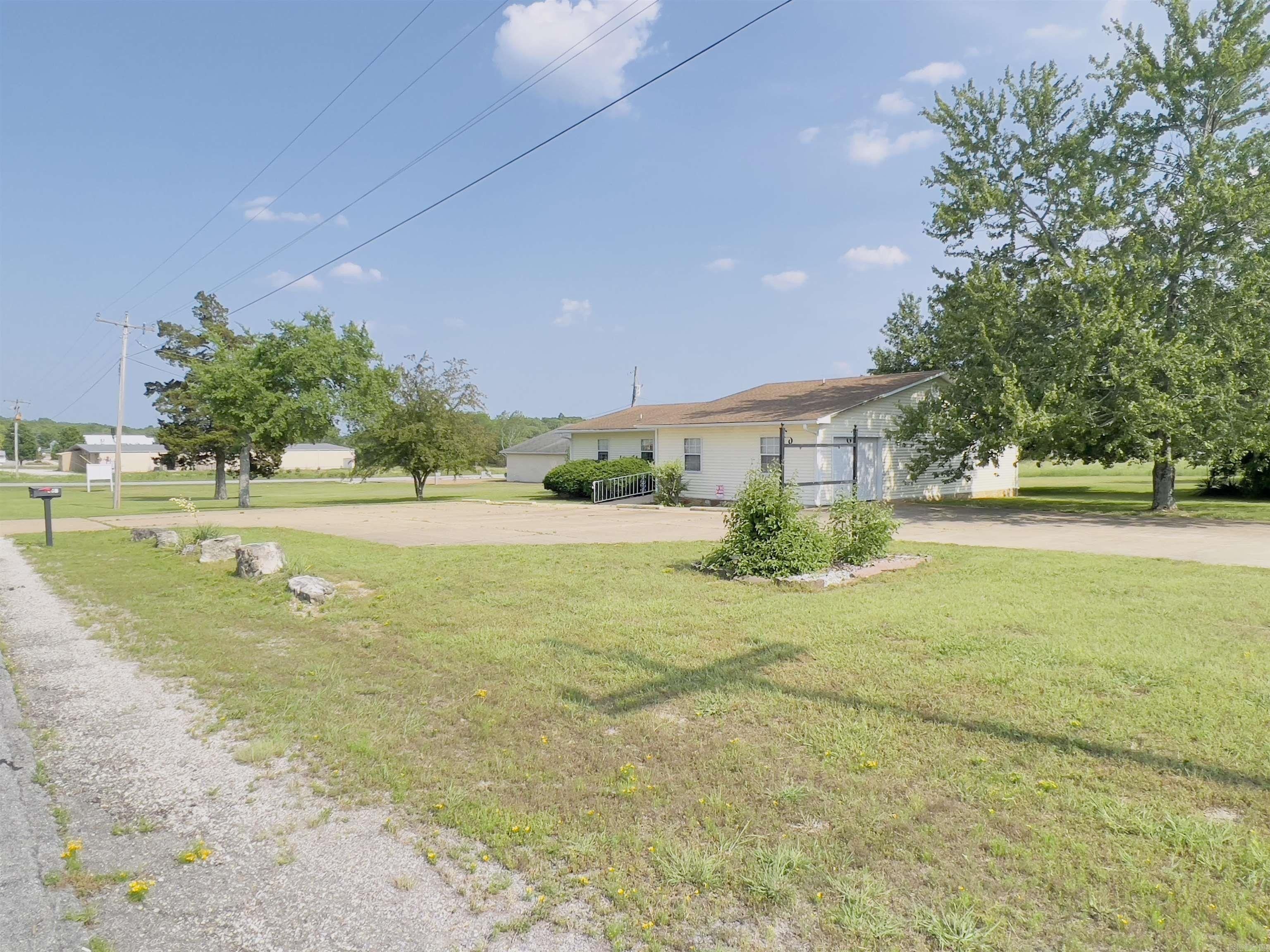 Horseshoe Bend, Izard County, AR Commercial Property, House for sale