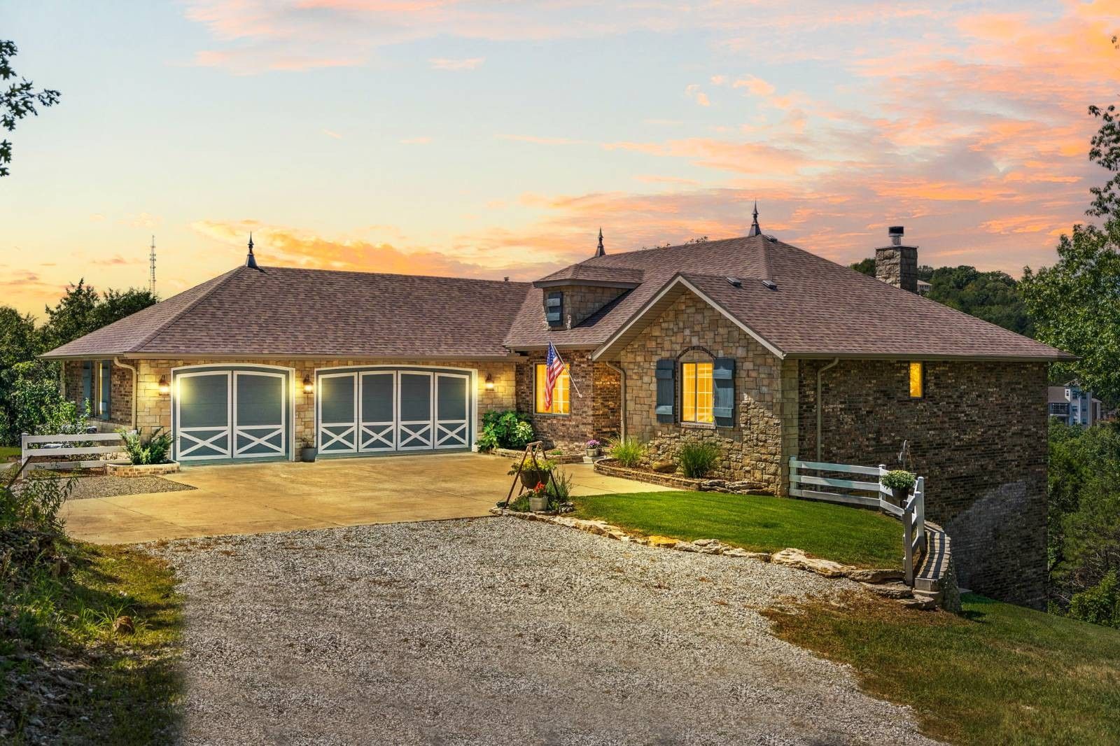 Lampe, Stone County, MO Lakefront Property, Waterfront Property, House