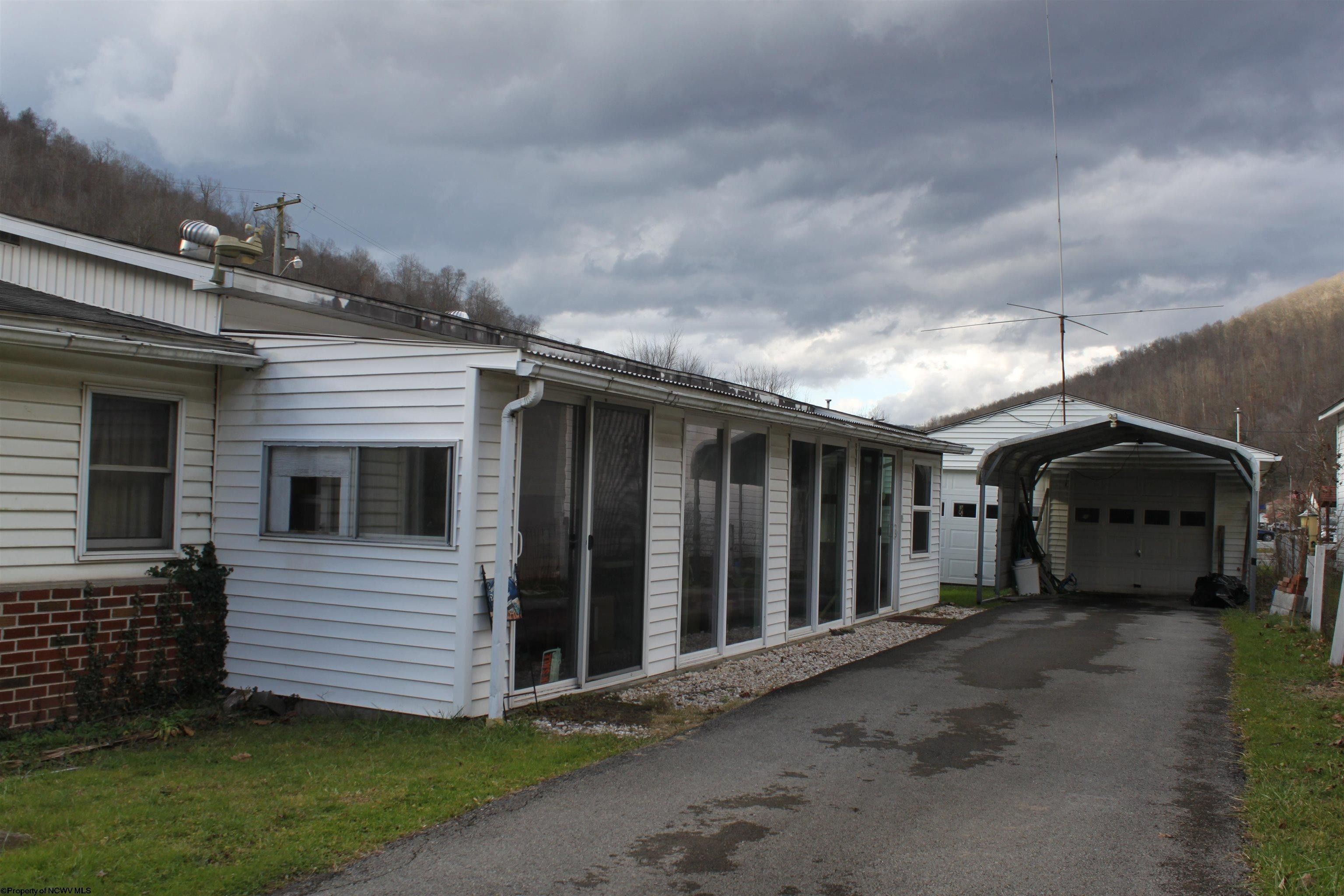 ster Springs, ster County, WV House for sale Property ID