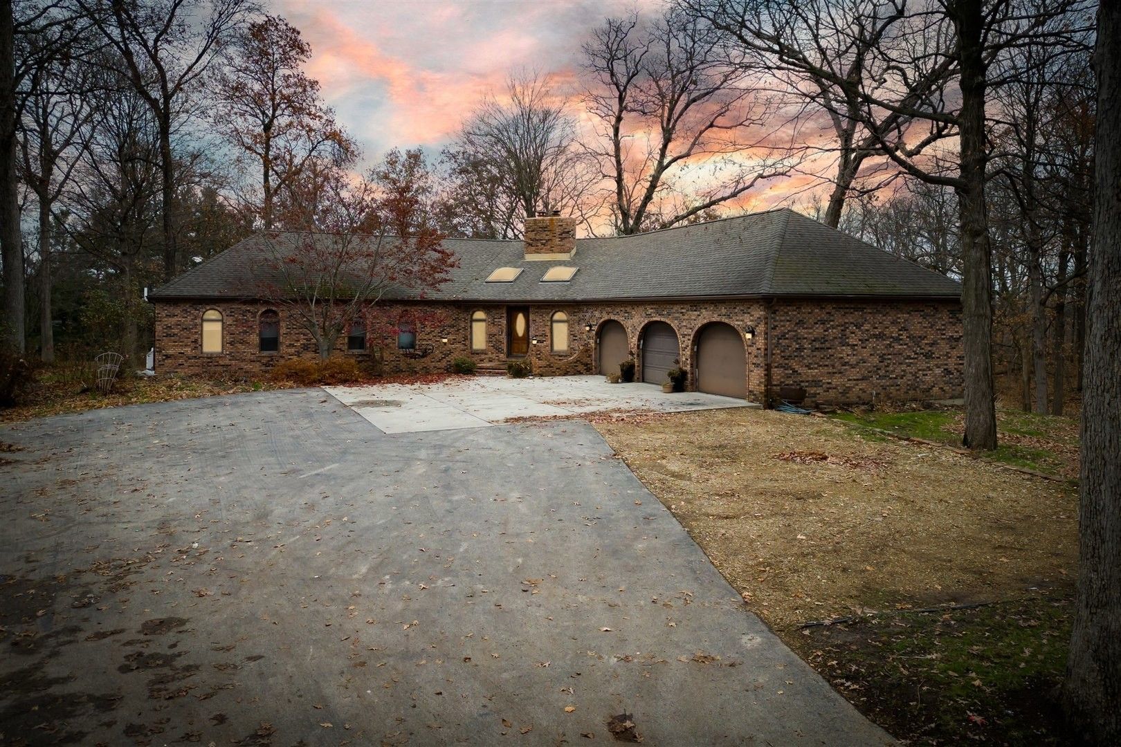 Bloomington, McLean County, IL House for sale Property ID 418458005