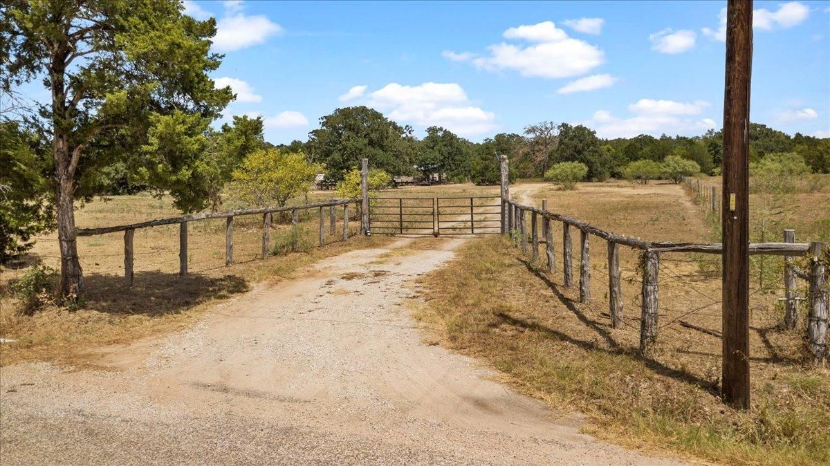 Bastrop, Bastrop County, TX Farms and Ranches, Horse Property, House for sale Property ID