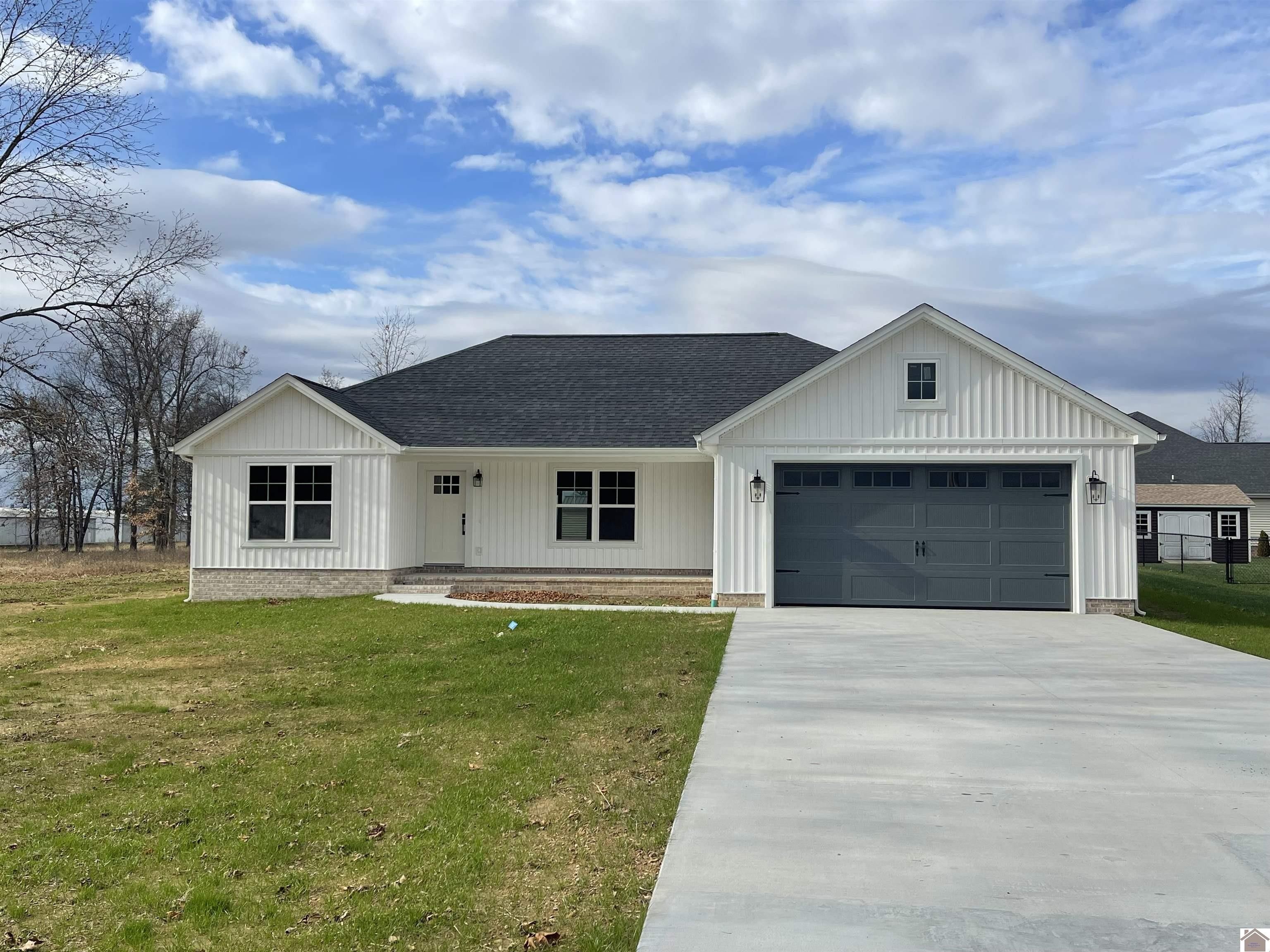 Murray, Calloway County, KY House for sale Property ID 418464335