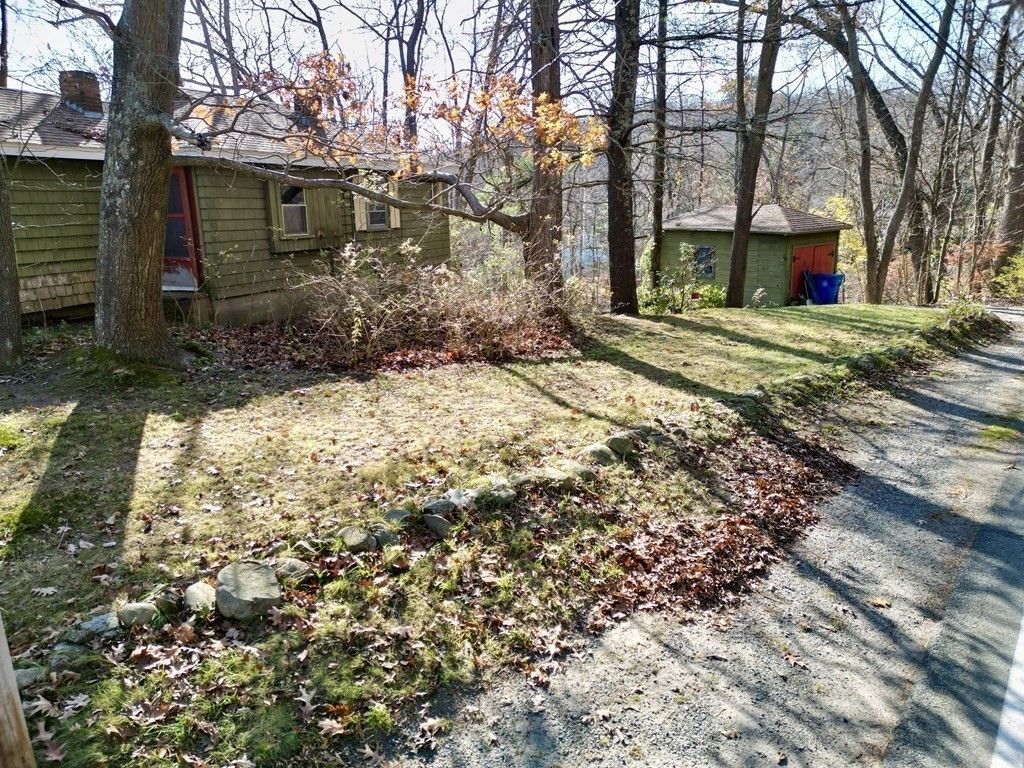 Merrimac, Essex County, MA Lakefront Property, Waterfront Property