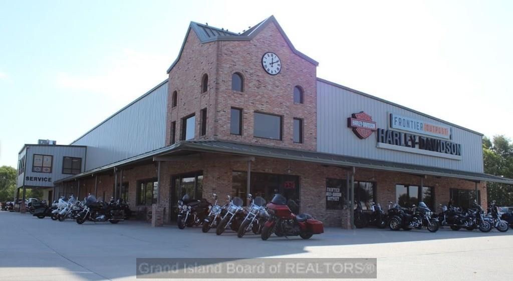 Grand Island, Hall County, NE Commercial Property, House for sale