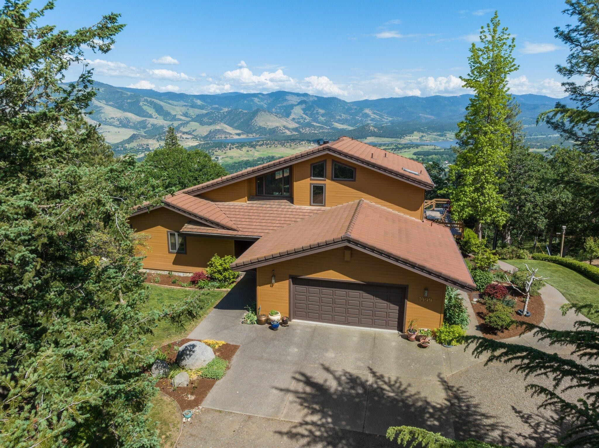 Ashland, Jackson County, OR House for sale Property ID 418490586