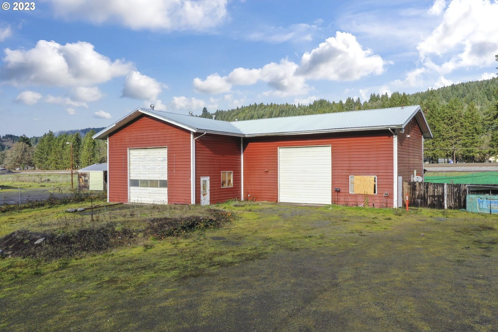 Oakridge, Lane County, OR Commercial Property, House for sale Property