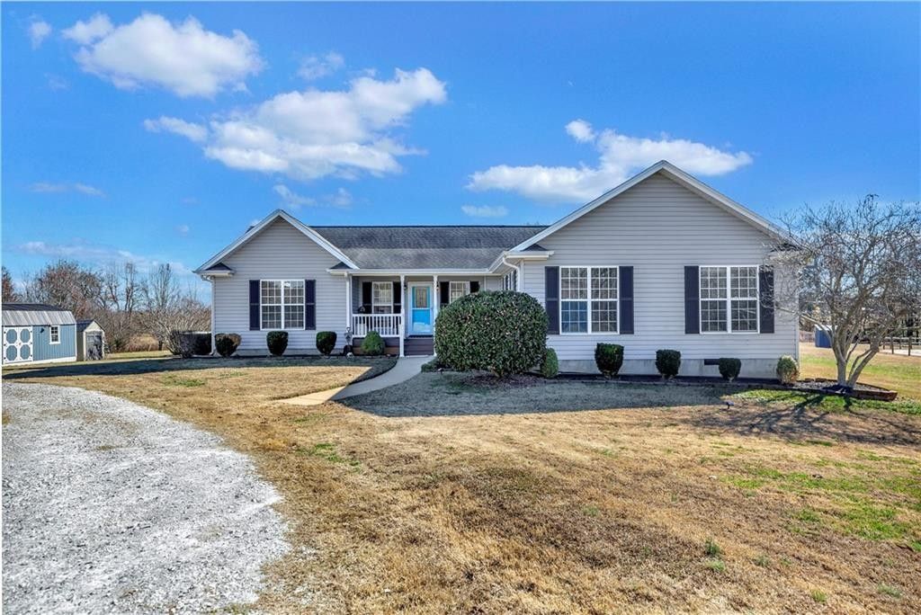 Seneca, Oconee County, SC House for sale Property ID 418517763 LandWatch