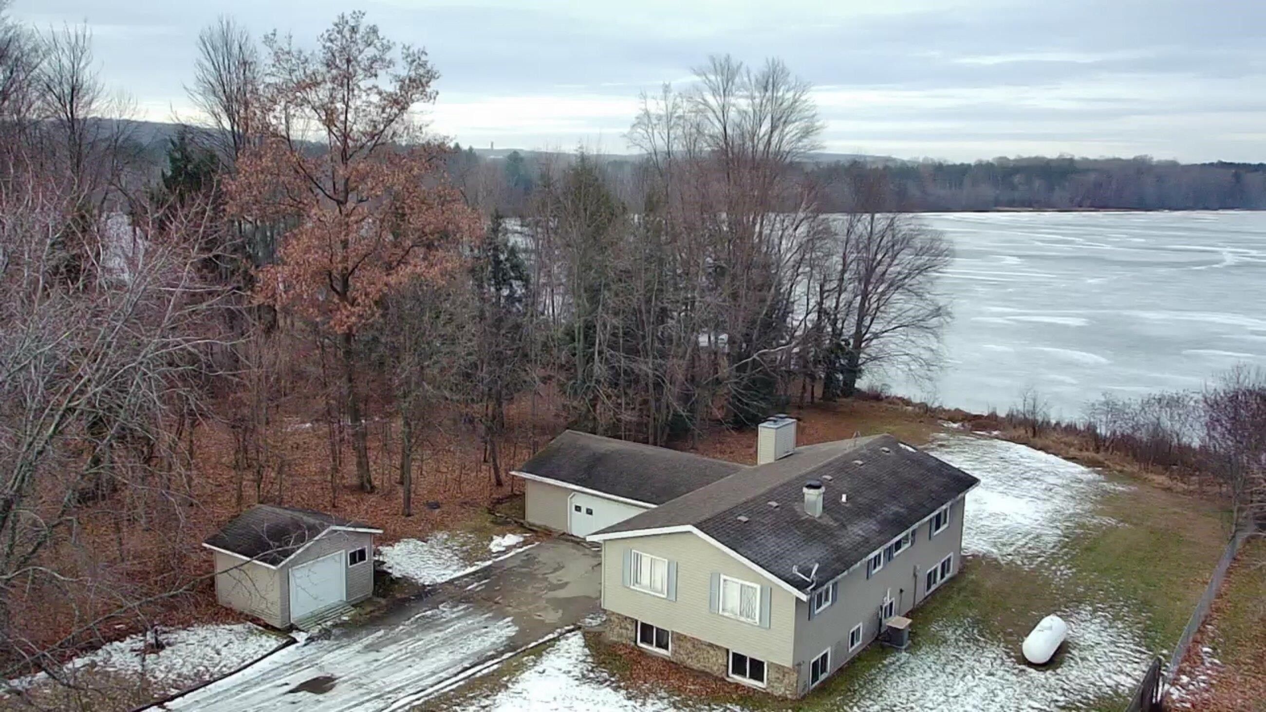 Gresham, Shawano County, WI Lakefront Property, Waterfront Property