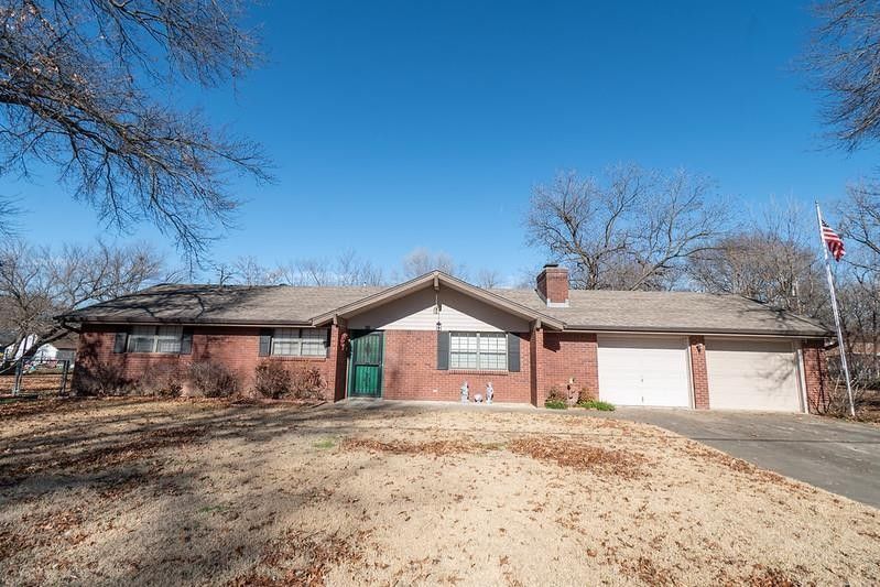 Caney, Montgomery County, KS House for sale Property ID 418543815
