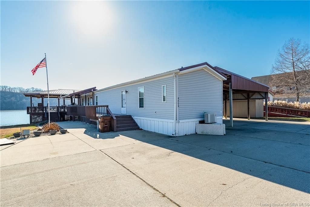 Charlestown, Clark County, IN Lakefront Property, Waterfront Property, House for sale Property