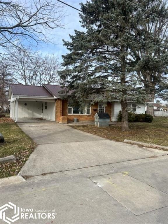 Mount Pleasant, Henry County, IA House for sale Property ID 418545881