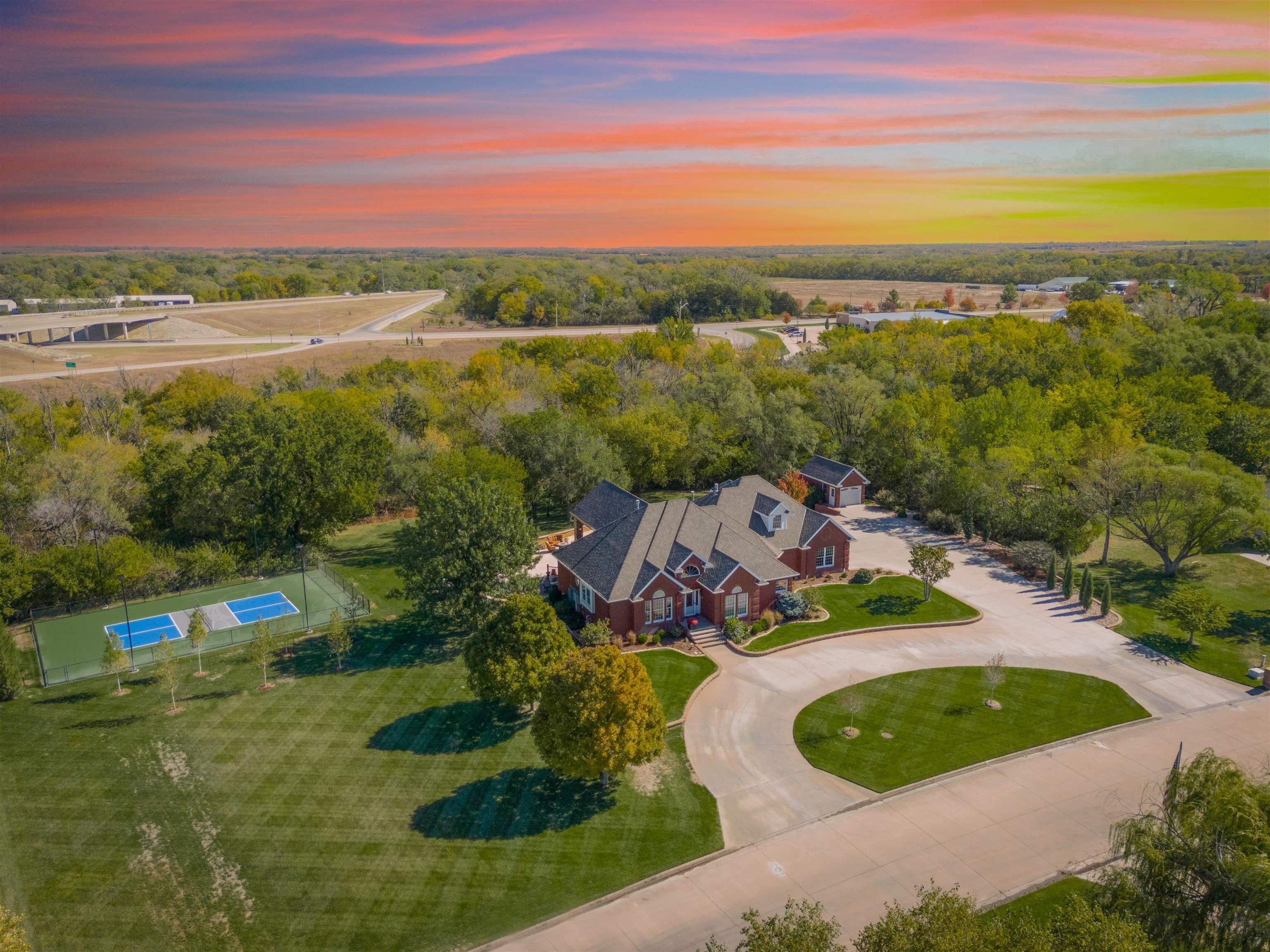 North Newton, Harvey County, KS House for sale Property ID 418103758