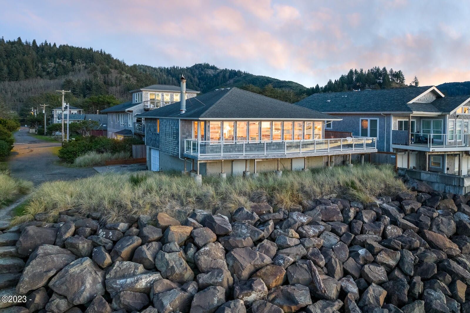 Neskowin, Tillamook County, OR Lakefront Property, Waterfront Property