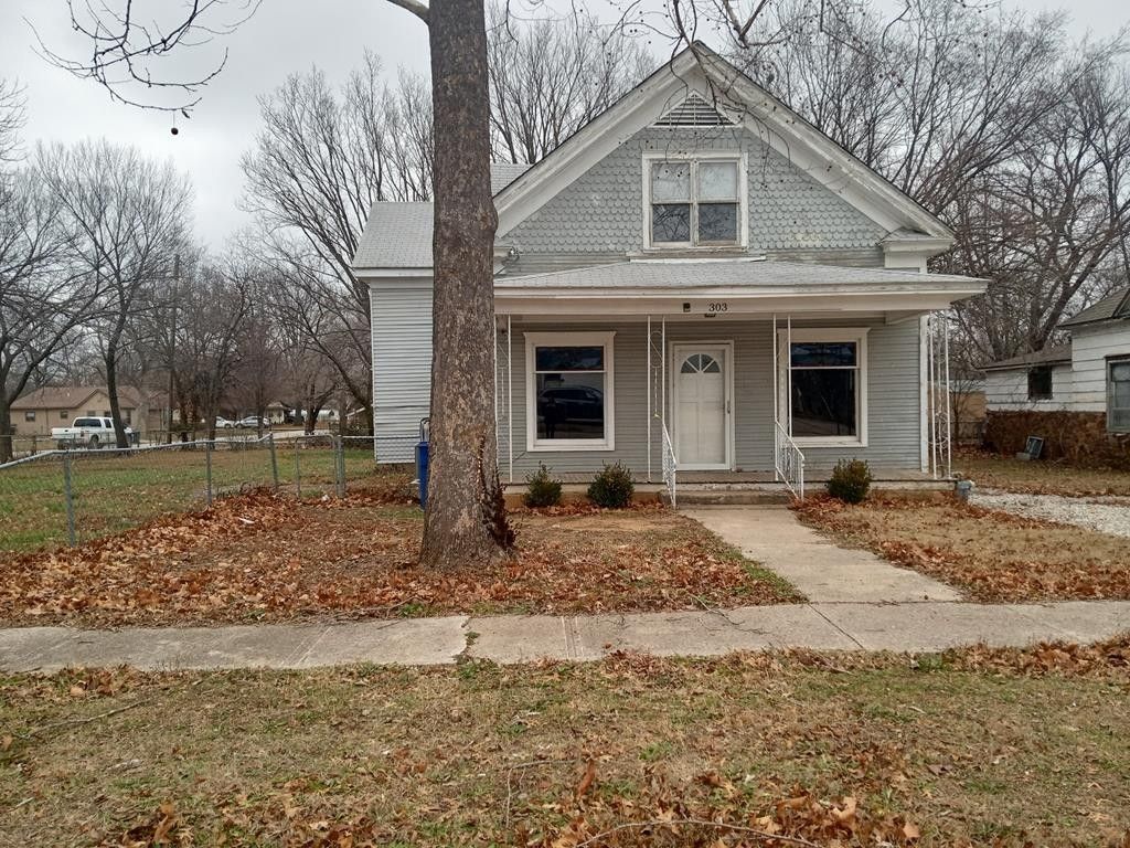 Caney, Montgomery County, KS House for sale Property ID 418573784