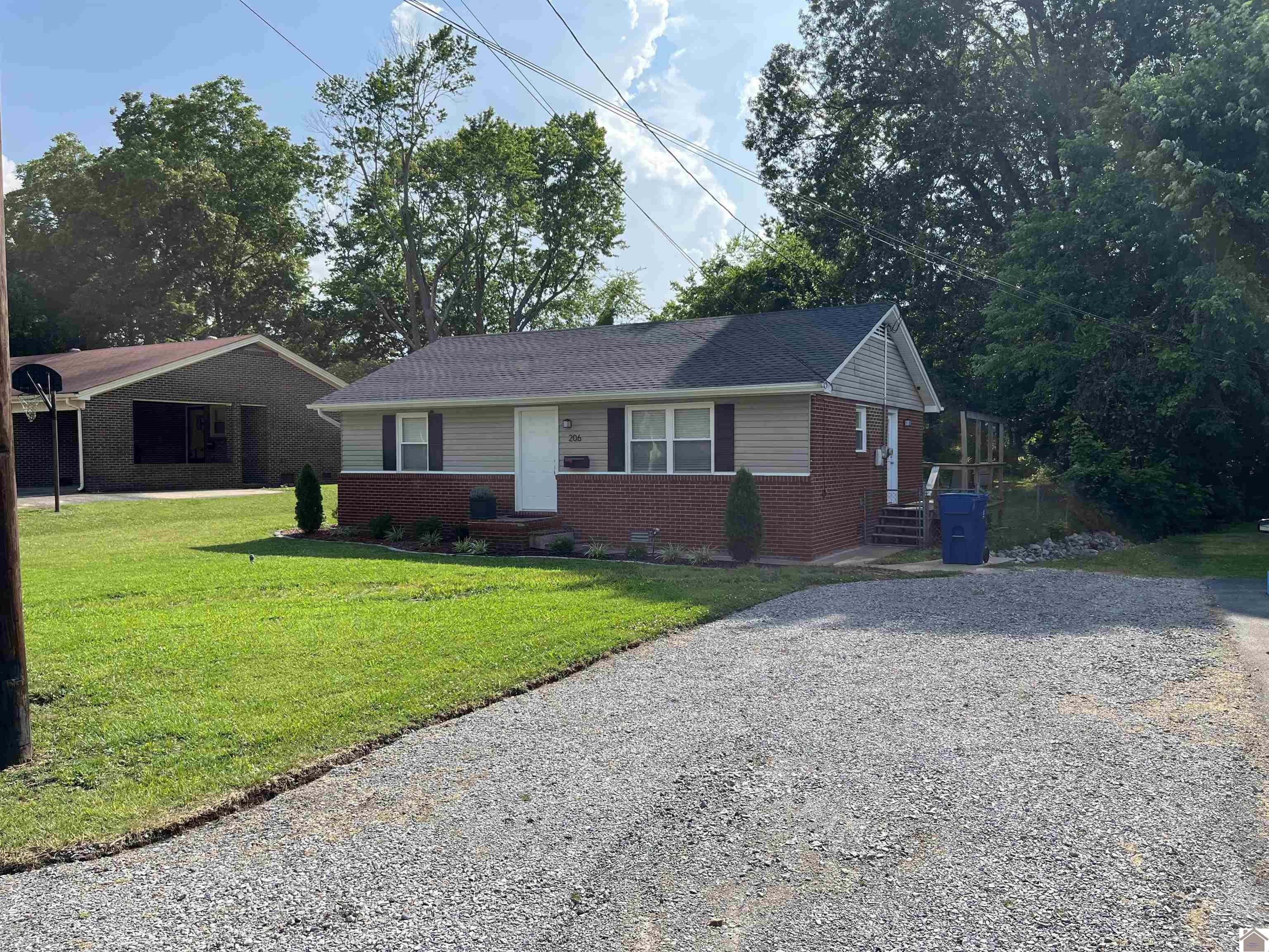 Murray, Calloway County, KY House for sale Property ID 418575706