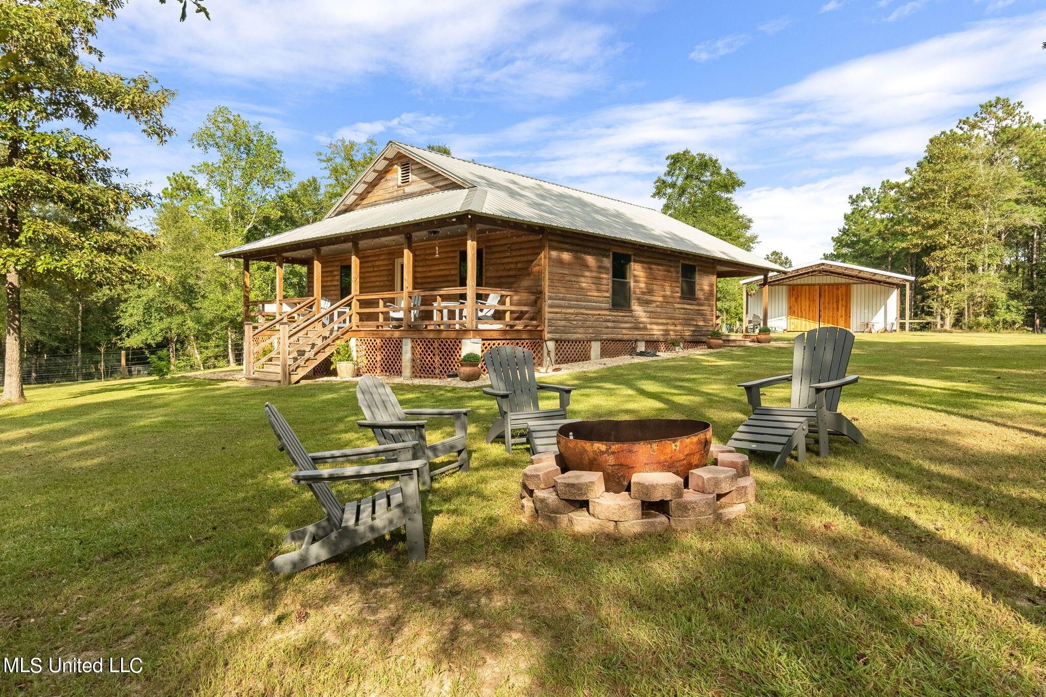 Poplarville, Pearl River County, MS Lakefront Property, Waterfront