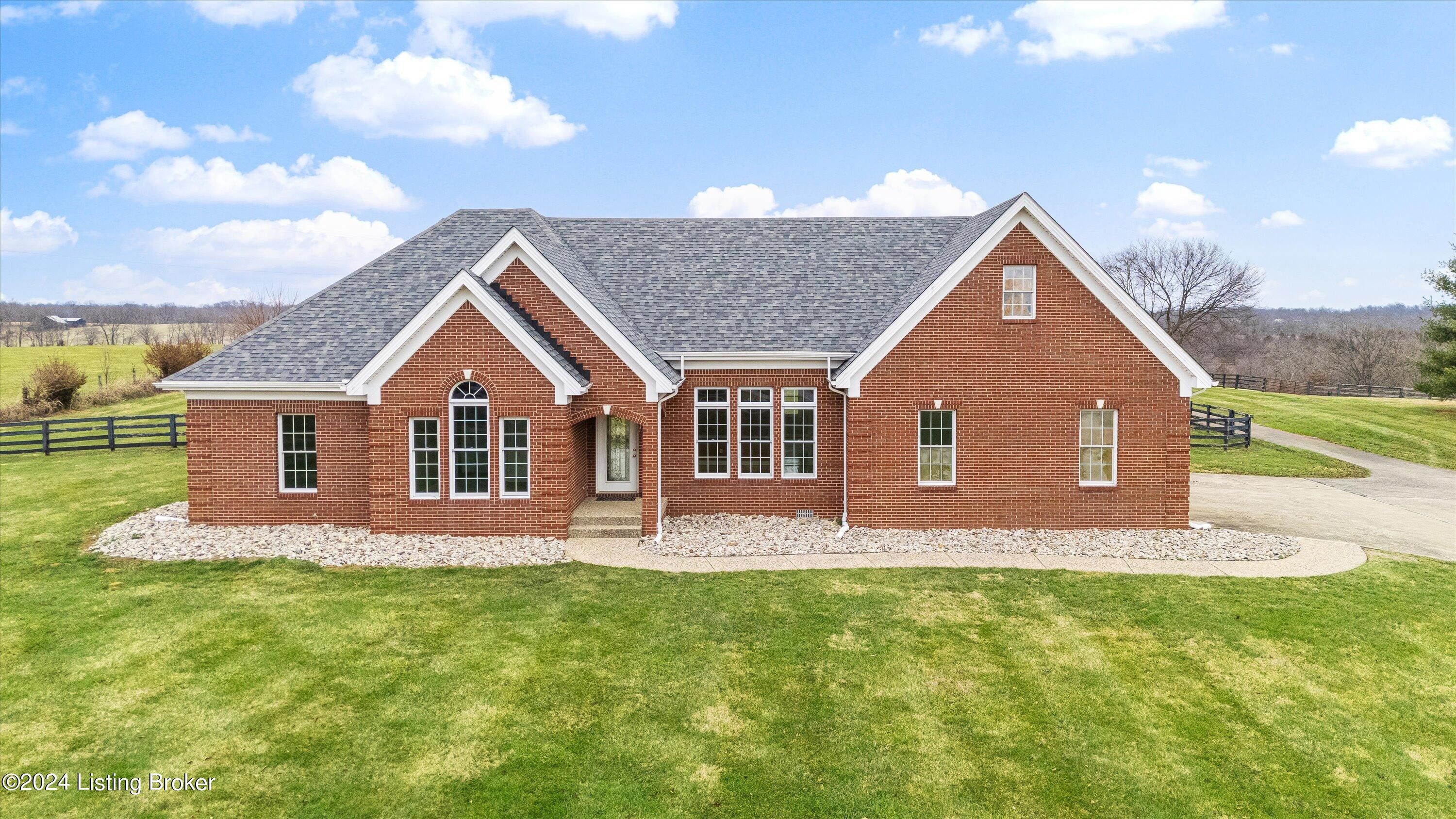 Simpsonville, Shelby County, KY House for sale Property ID 418599504