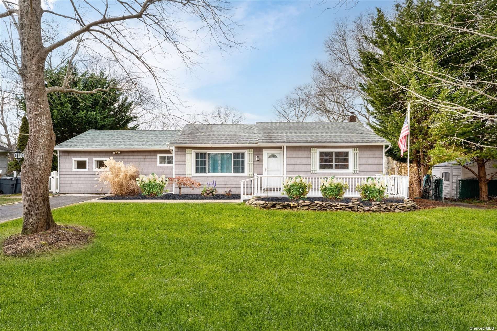 Hampton Bays, Suffolk County, NY House for sale Property ID 418604069