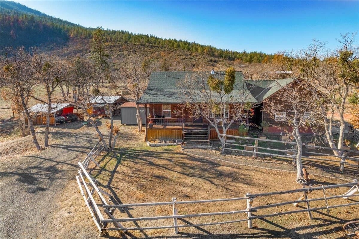 Yreka, Siskiyou County, CA House for sale Property ID 418607673
