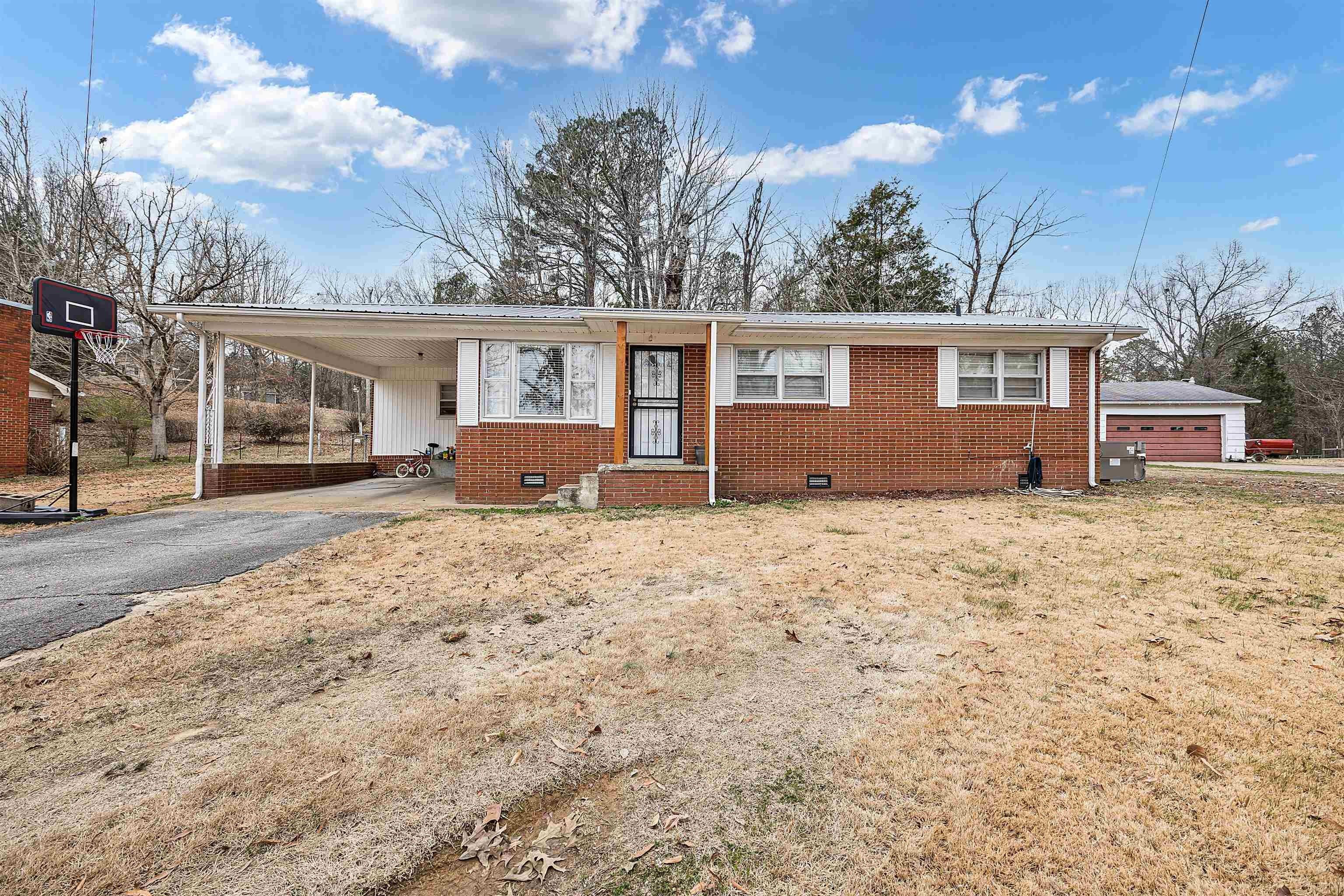 Huntingdon, Carroll County, TN House for sale Property ID 418664355