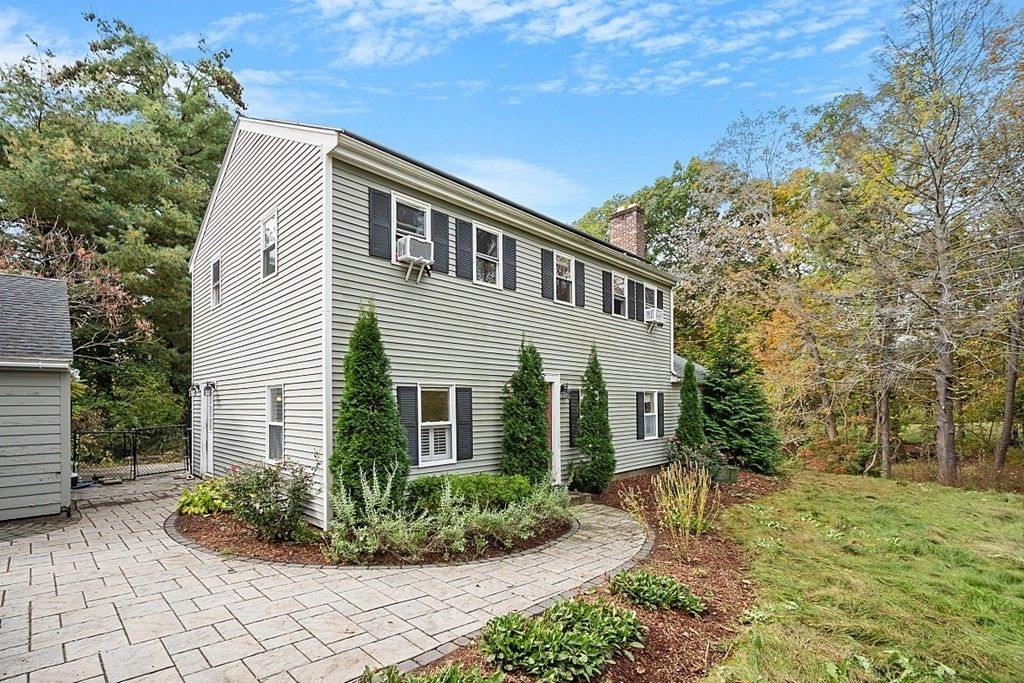 Lunenburg, Worcester County, MA House for sale Property ID 418031330