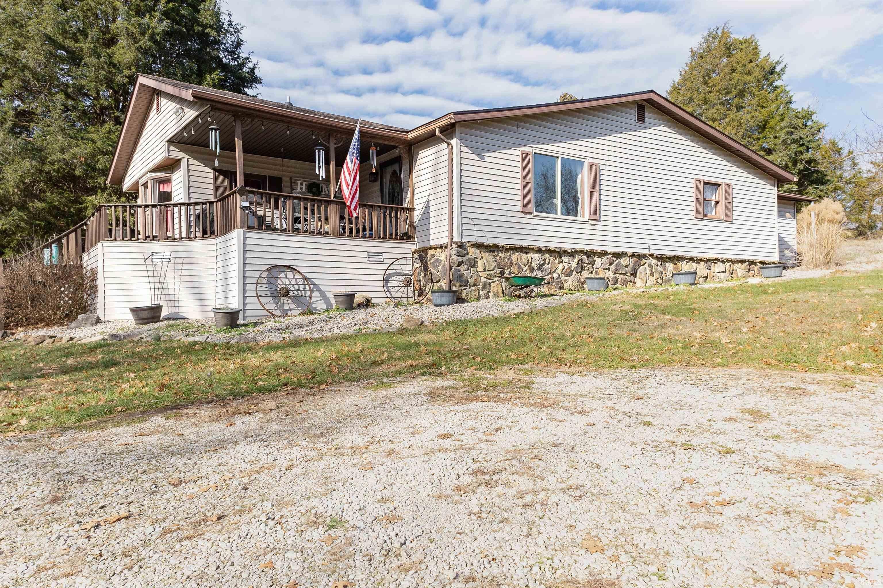 Bedford, Lawrence County, IN House for sale Property ID 418362770