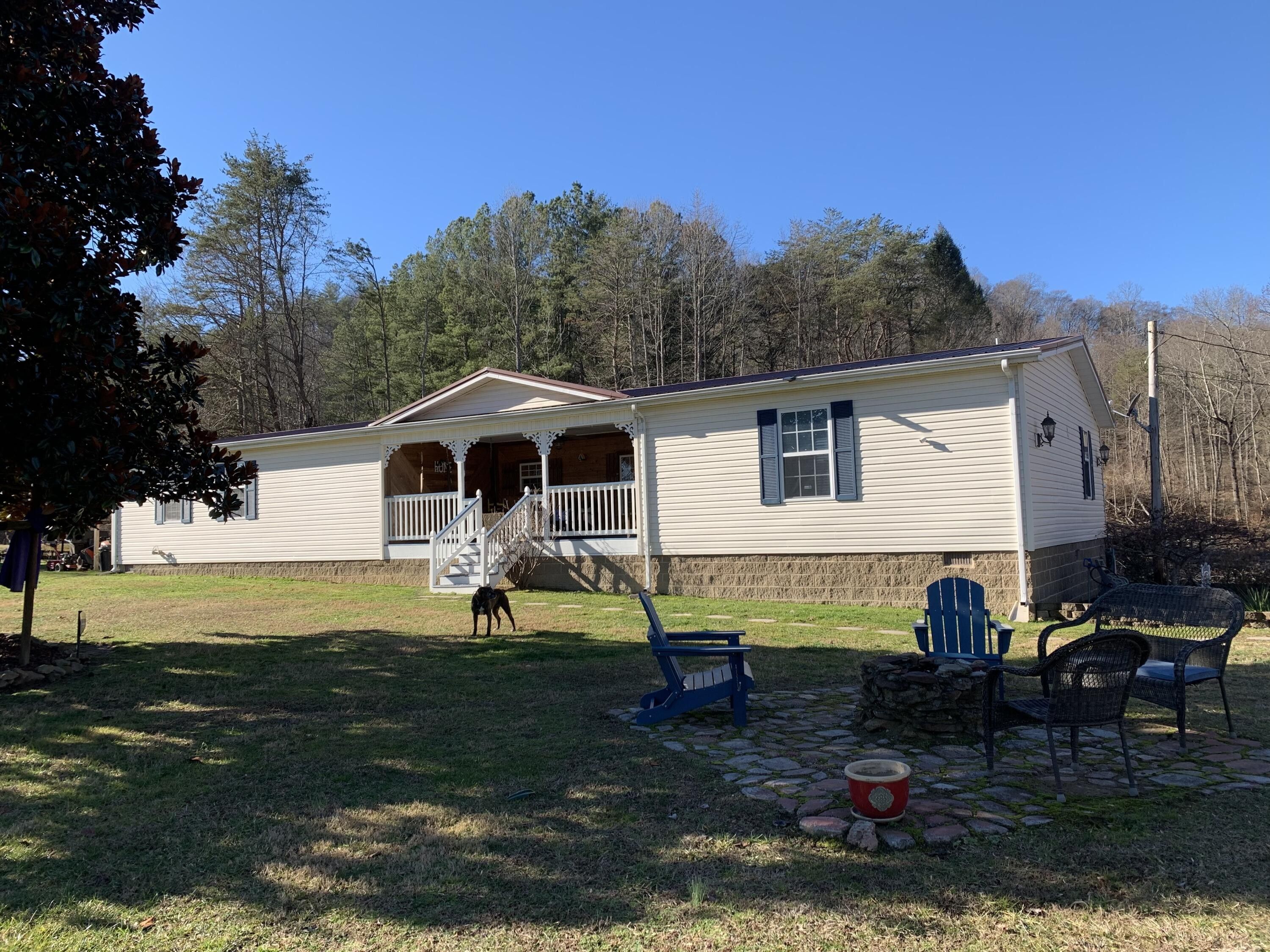 Jackson, Breathitt County, KY House for sale Property ID 418684864