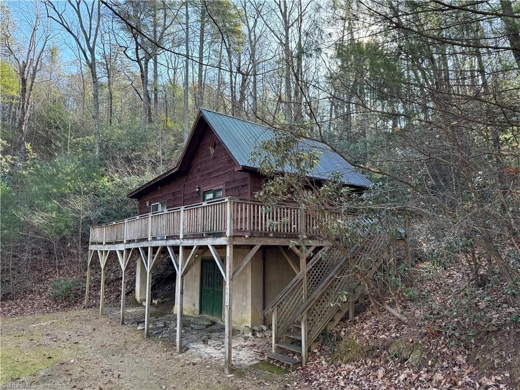 Purlear, Wilkes County, NC House for sale Property ID 418686227