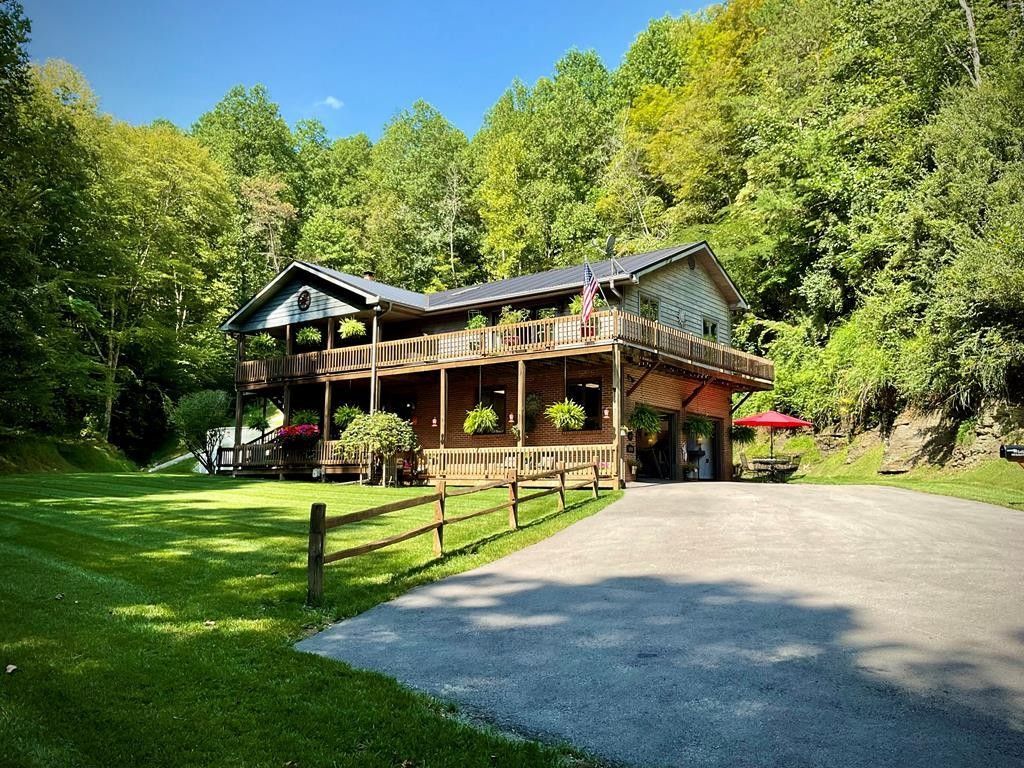 Pikeville, Pike County, KY House for sale Property ID 418704501