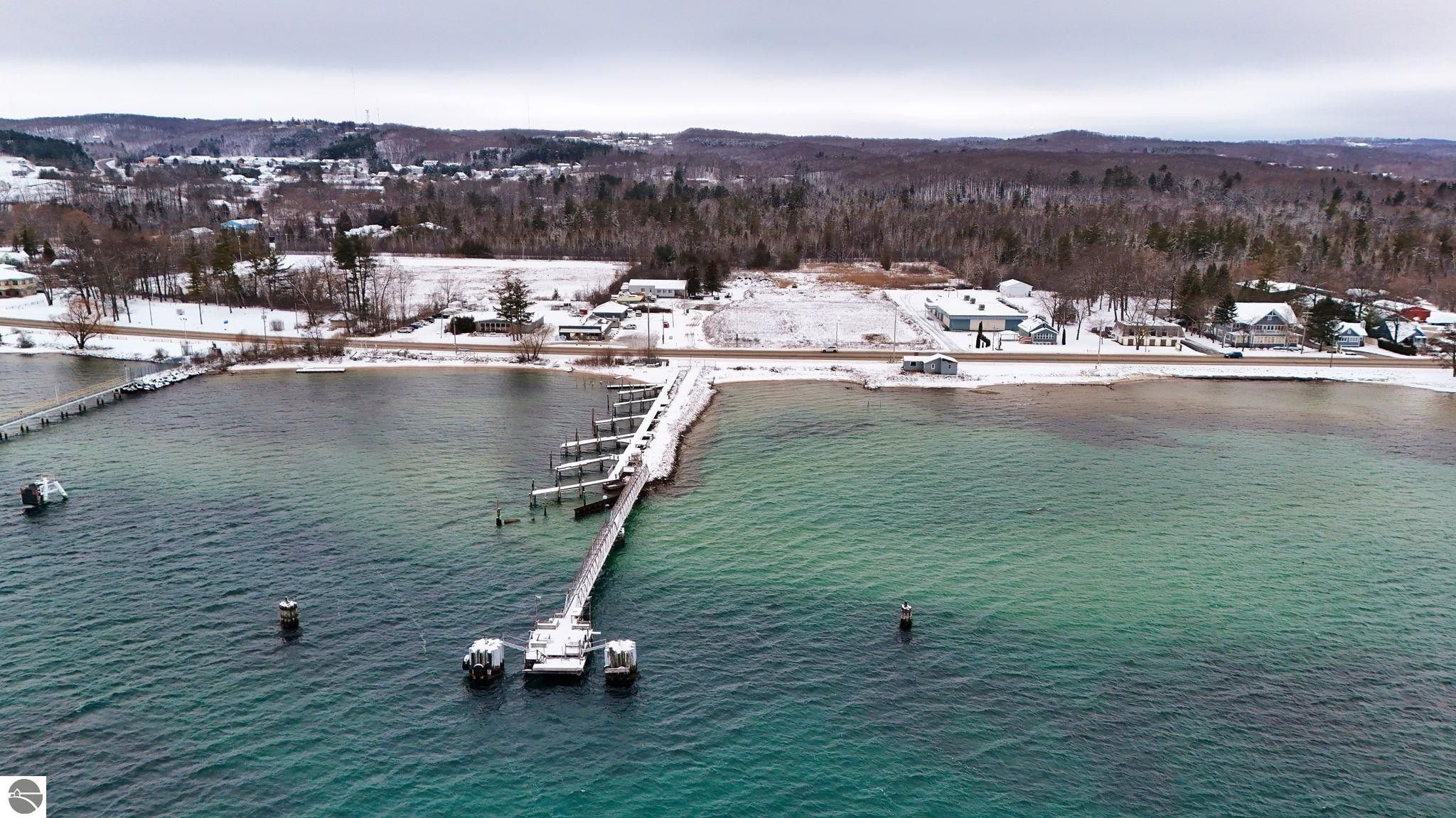 Traverse City, Leelanau County, MI Commercial Property, Lakefront