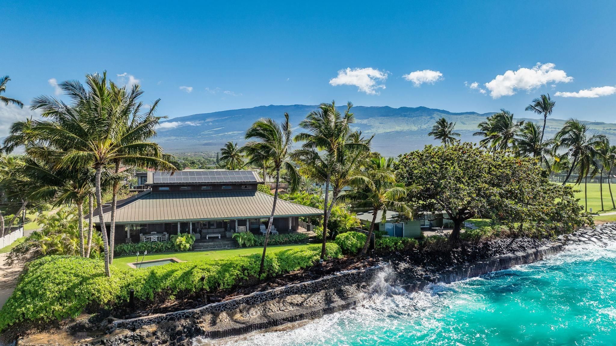 Wailea, Maui County, HI Lakefront Property, Waterfront Property, House