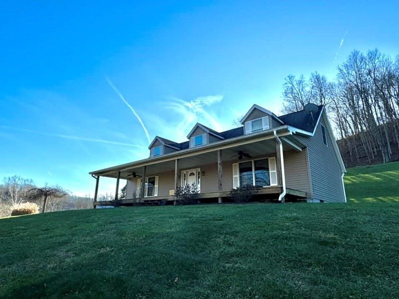 Spencer, Roane County, WV House for sale Property ID 418490885 LandWatch