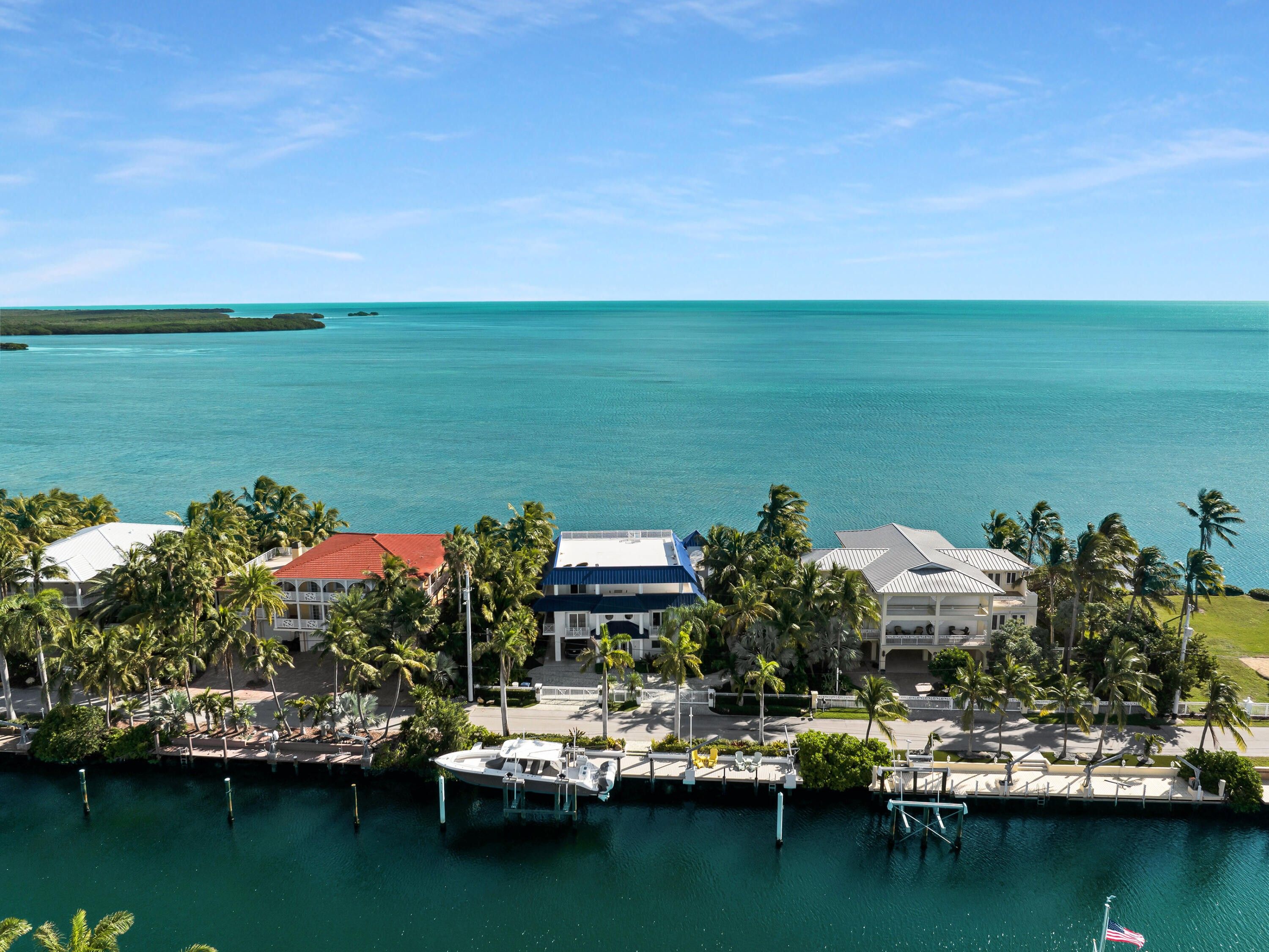 Key Largo, Monroe County, FL Lakefront Property, Waterfront Property