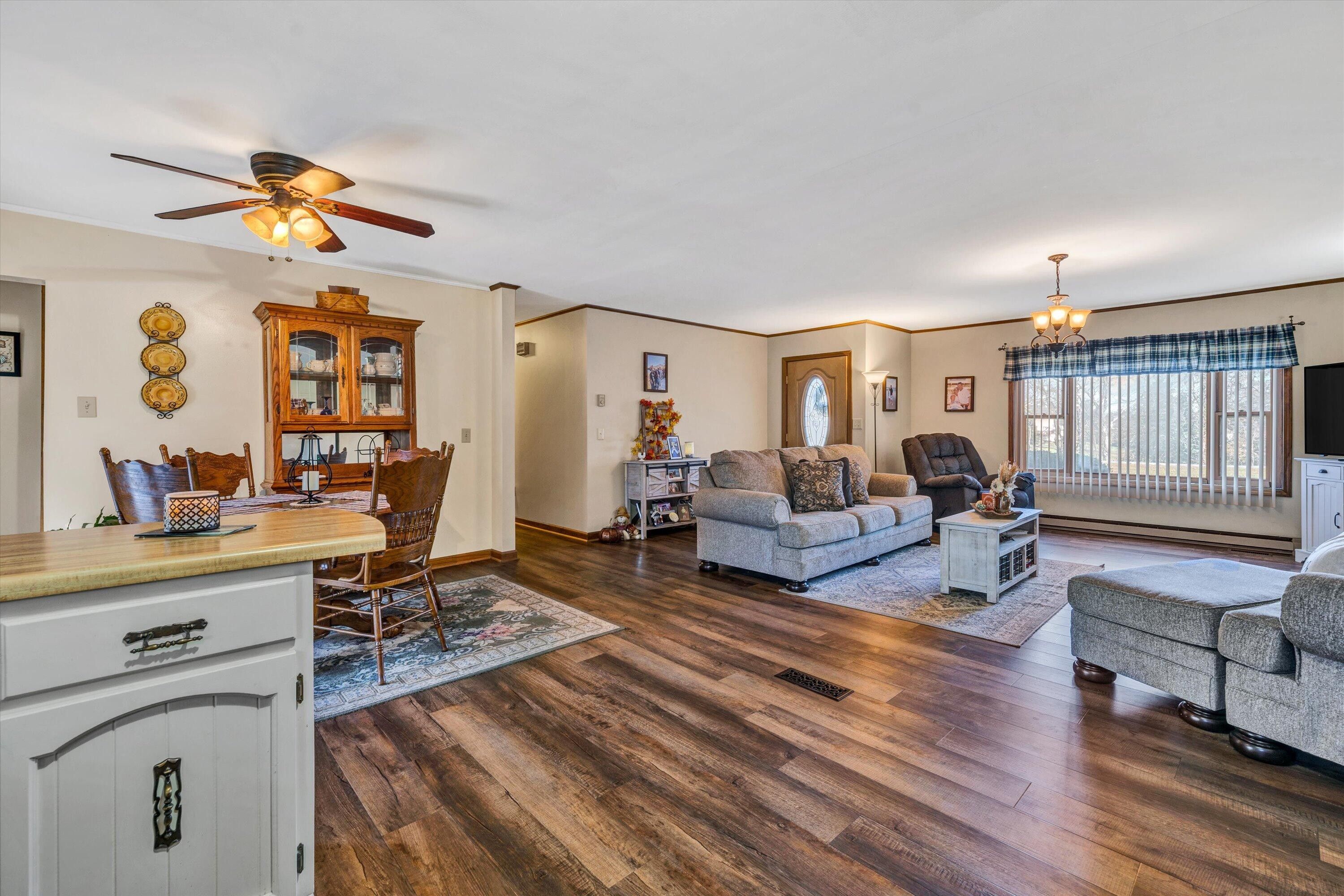 Boones Mill, Franklin County, VA House for sale Property ID 418765654