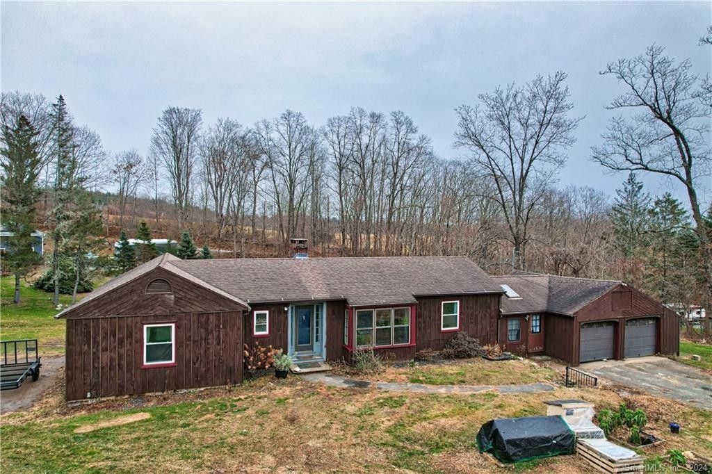 Winchester Center, Litchfield County, CT House for sale Property ID 418400610 LandWatch