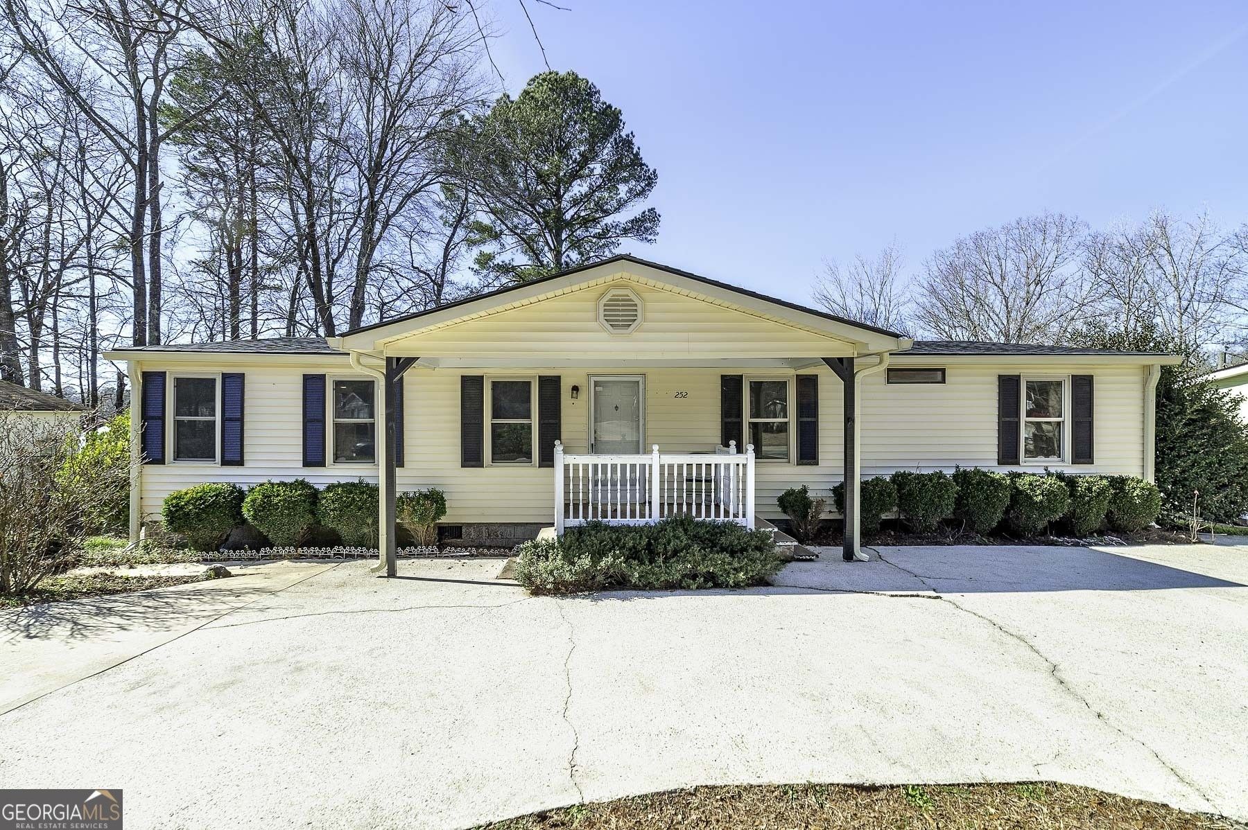 Locust Grove, Henry County, GA Lakefront Property, Waterfront Property